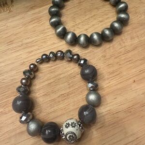 Elegant Gray and Silver Beaded Bracelet Set